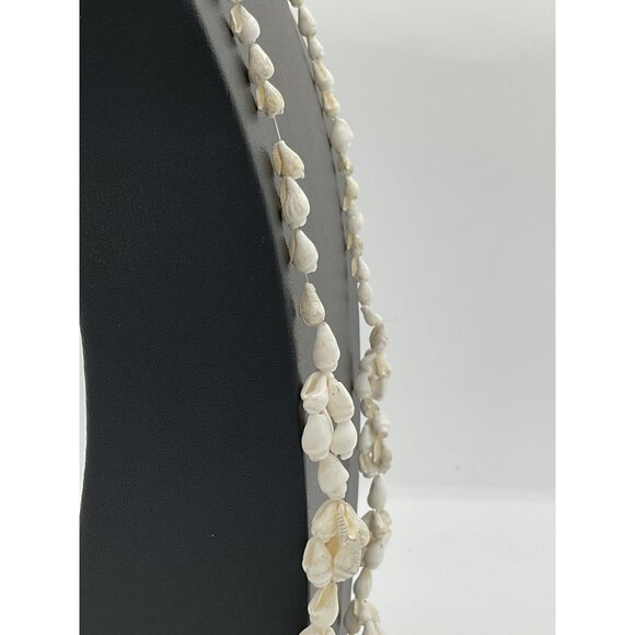 Long Strand Vintage Shell Bead Necklace - Picture 2 of 3